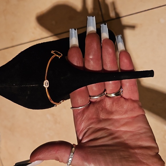 ✨️GUCCI ADINA HORSEBIT SUEDE BLACK HEELS SZ 37/7✨️ - Picture 11 of 16